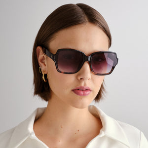 AIRE Fortuna Sunglasses - Tort Splice