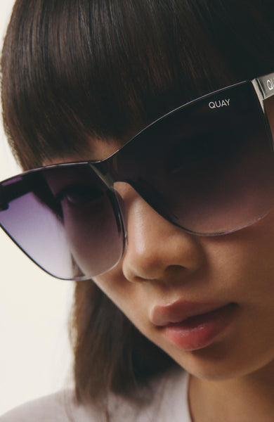 QUAY Come Thru Sunglasses - Black/Fade