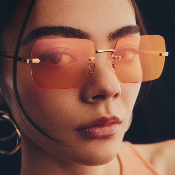 QUAY (The SZA Edit) TTYL Rimless Sunglasses - Gold/Orange Iridescent