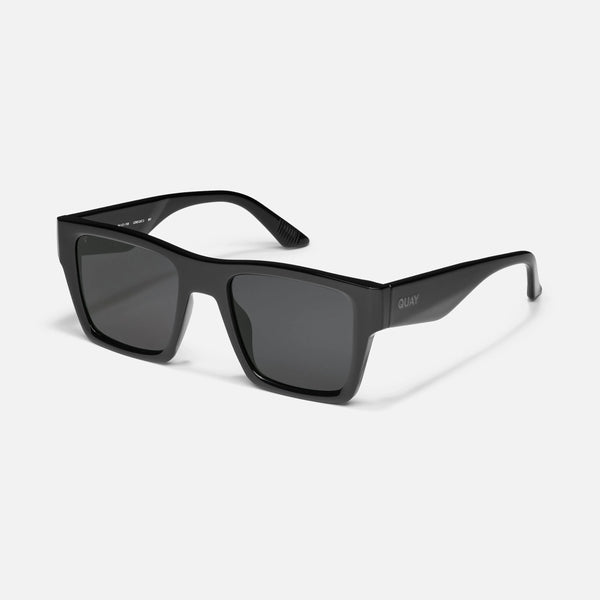 QUAY Fast Lane Sunglasses - Black/Smoke