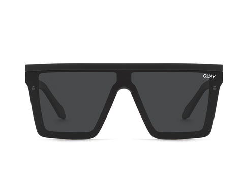QUAY Hindsight Sunglasses - Black/Smoke Polarized