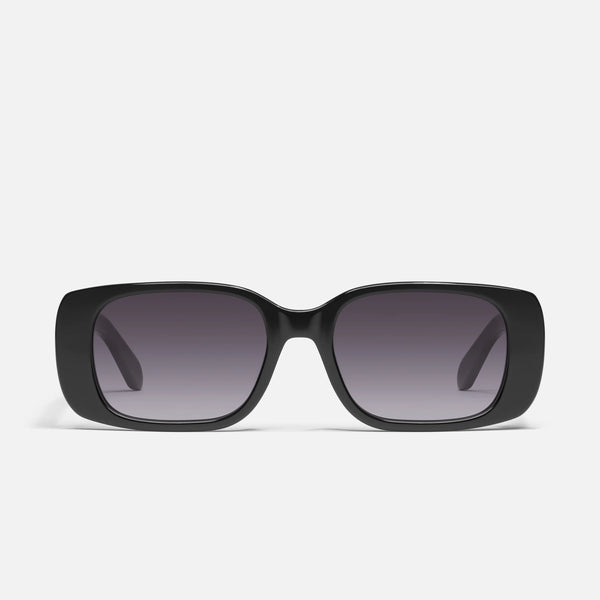 QUAY Karma Sunglasses - Black/Smoke