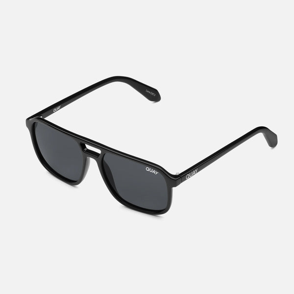 QUAY On The Fly Sunglasses - Black/Smoke Polarized