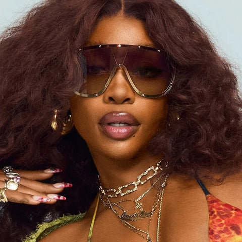 QUAY (The SZA Edit) On Set Sunglasses - Brushed Gold/Camel